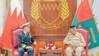 القائد العام يشيد بتطور العلاقات البحرينية الأمريكية