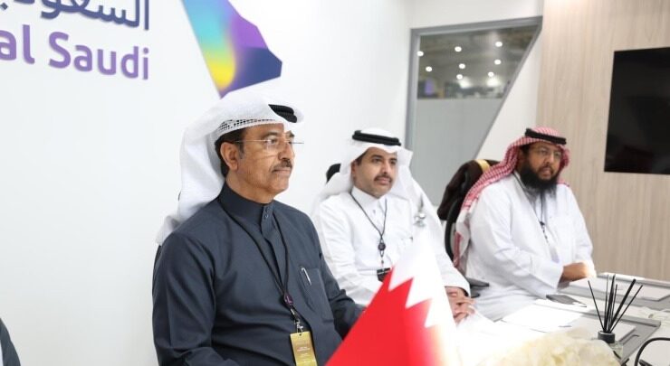 وزير المواصلات والاتصالات يلتقي الأمين العام لمنظمة التعاون الرقمي