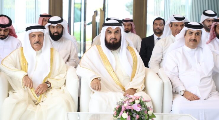 رئيس مجلس الأوقاف السنية يفتتح مسجد عدنان بن أحمد عبدالملك بمنطقة خليج البحرين